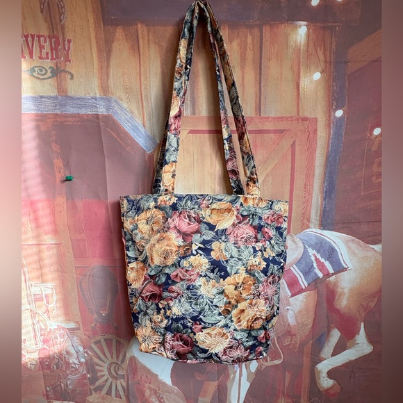 Vintage Handbags - 🌸 Vintage Oscar de la Renta Floral Tote Bag